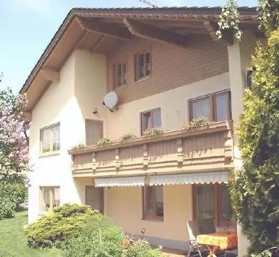 Apartment Mit Terrasse, Garten Und Grill *